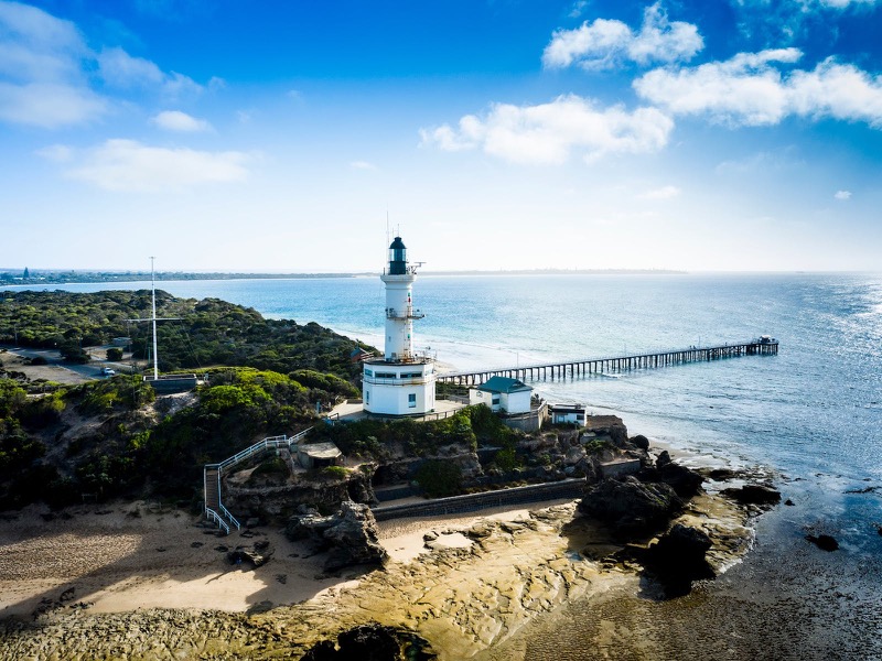 Bellare workshop with leather crafts